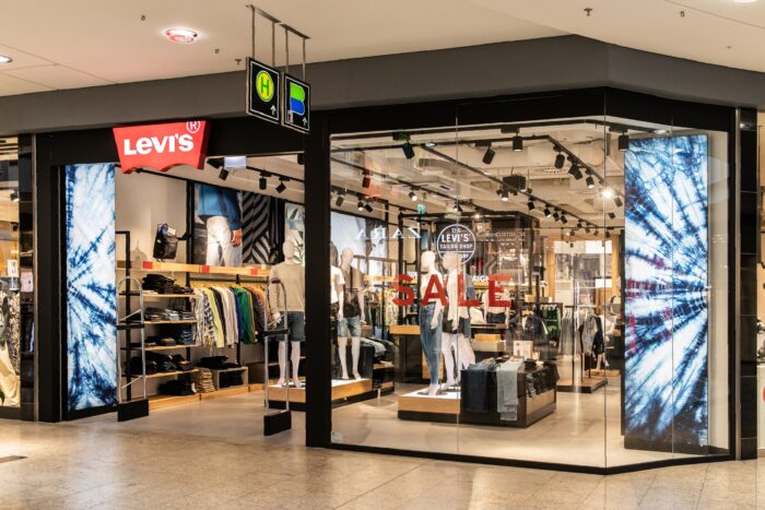 Levi's