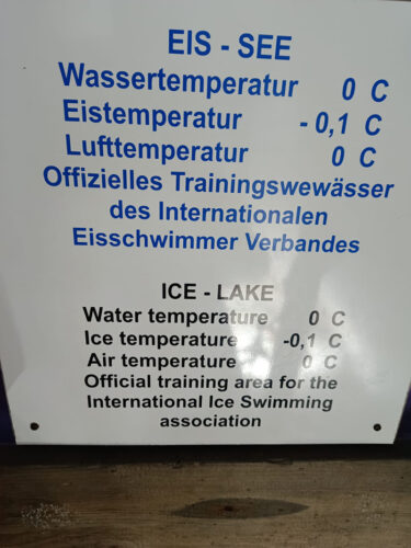 Gletscherschwimmen_Wasser (1)